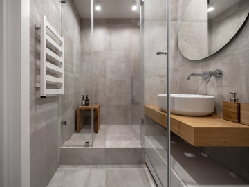 mampara de aluminio para baño