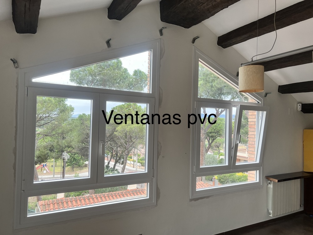 ventanas de pvc instaladas y texto "ventanas de pvc"
