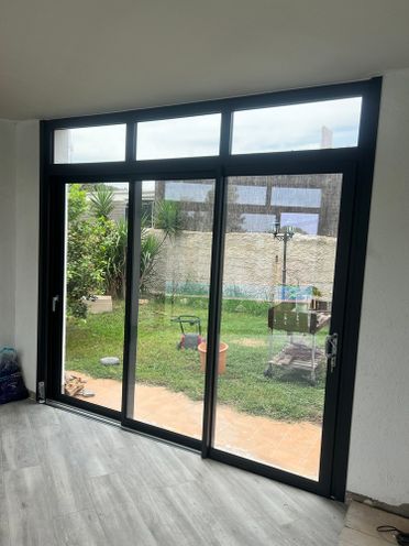 puerta de doble apertura de pvc